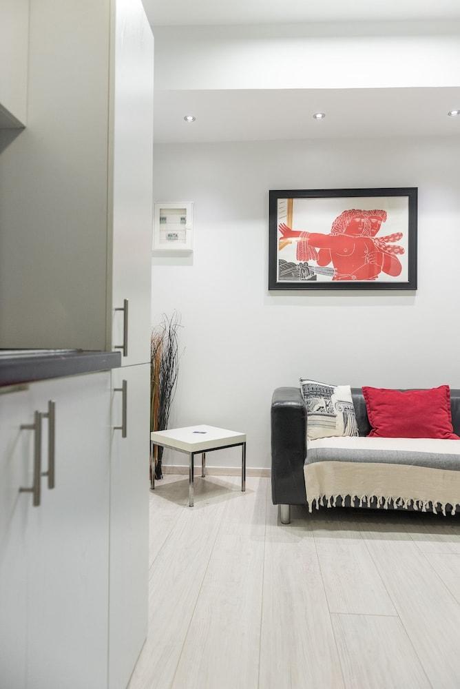 Acropolis Cozy Studio By Livin Urbban Atenas Exterior foto
